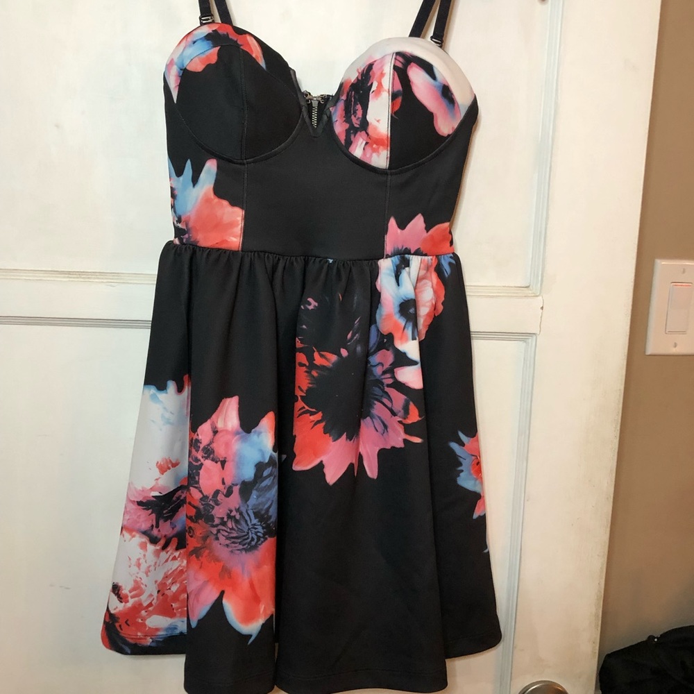 Cocktail type dress.